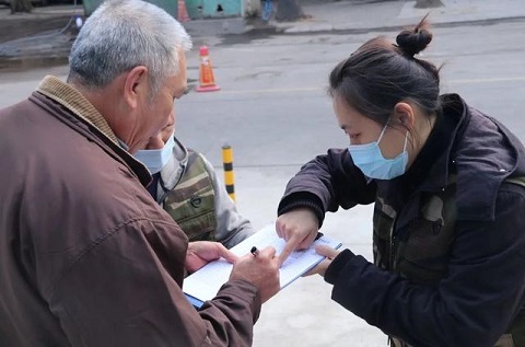 獅山街道退役軍人志愿服務聯(lián)盟參觀垃圾分類體驗館